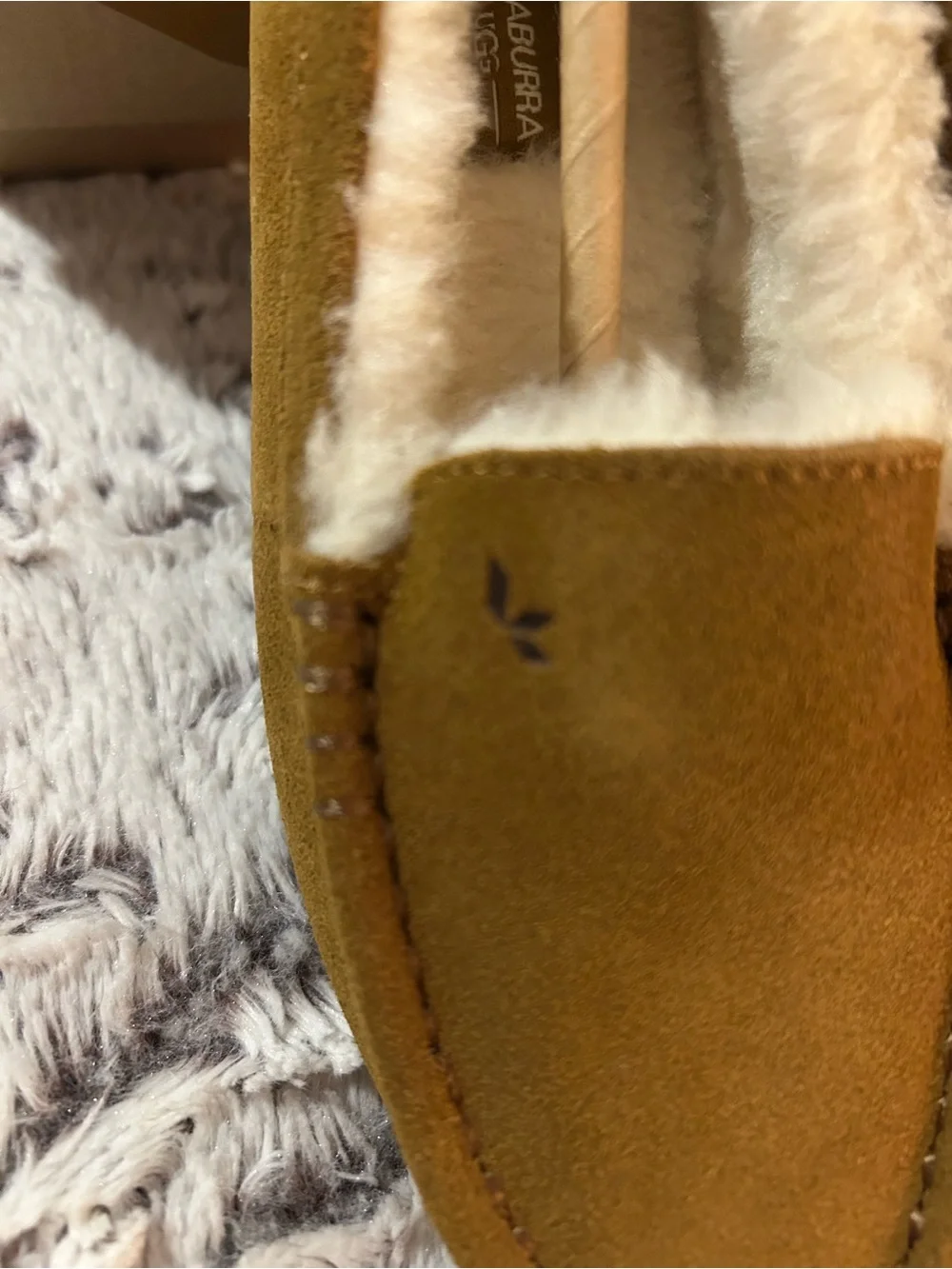 Koolaburra Kids Moccasins in Chestnut Brown with Cream Shearling